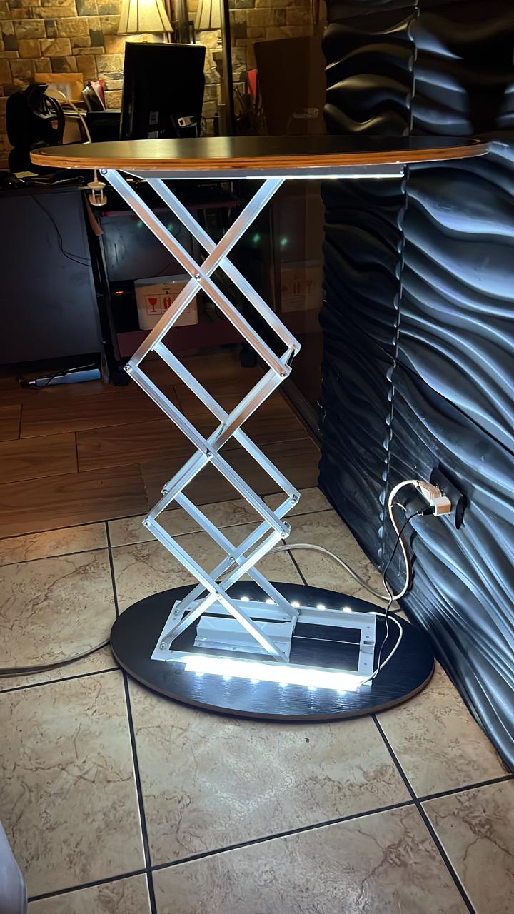 Mesa Promocional Elevable con Iluminación LED — vista 1